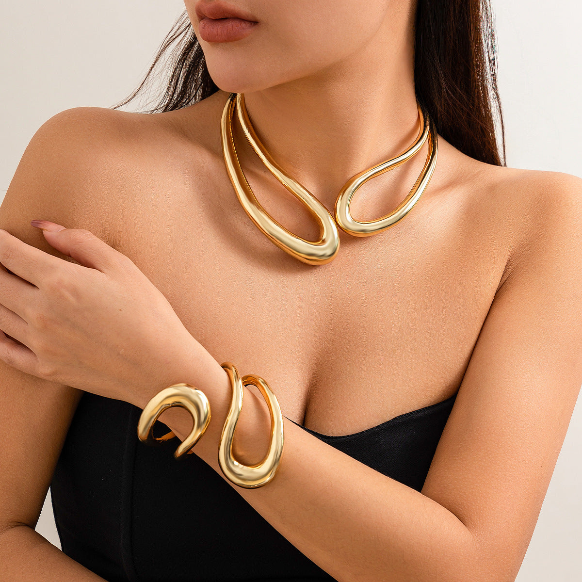 Metallic Retro Bracelet