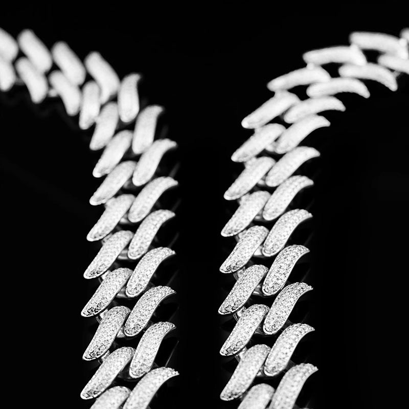 Pointed Diamond Cuban Chain