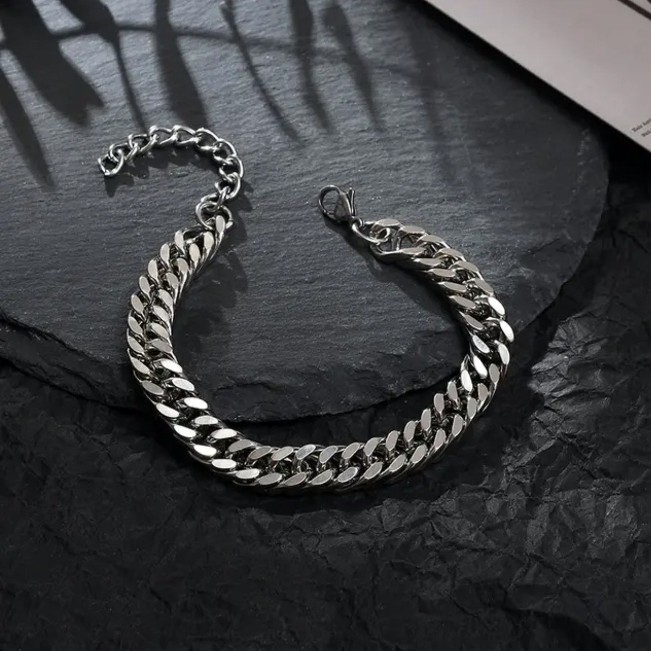 Pig Nose Cuban Chain