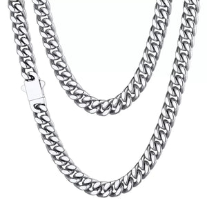 Three-Dimensional Cutting Cuban Chain