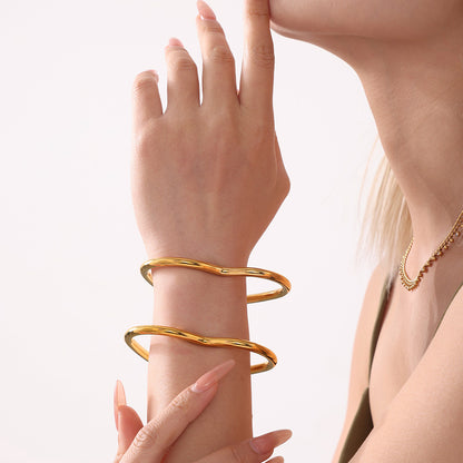 Heart Shaped 18K Gold Plated Bracelet