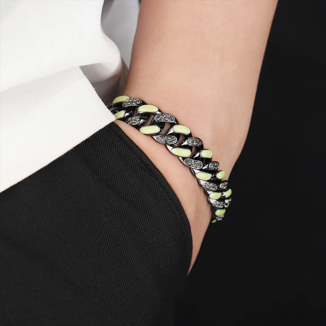 Luminous Cuban Chain