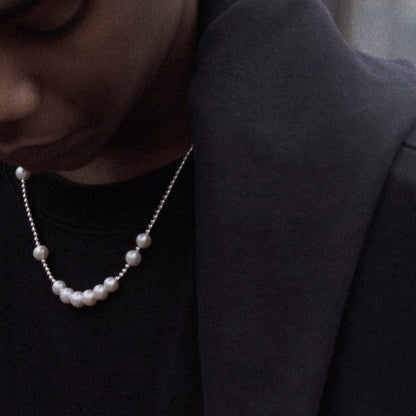 Pearl Clavicle Necklace