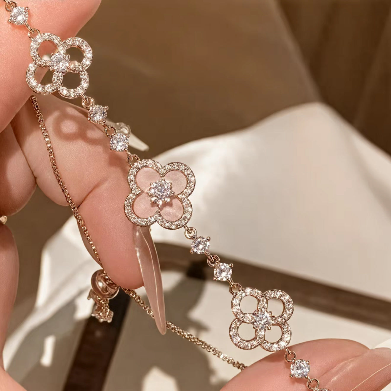 Mother-Of-Pearl Four-Leaf Clover Bracelet